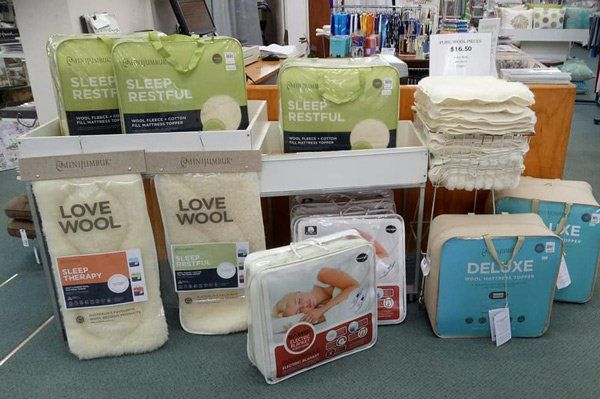 minijumbuk wool products in a room