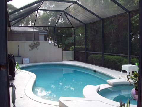 lanai and pool enclosure screens