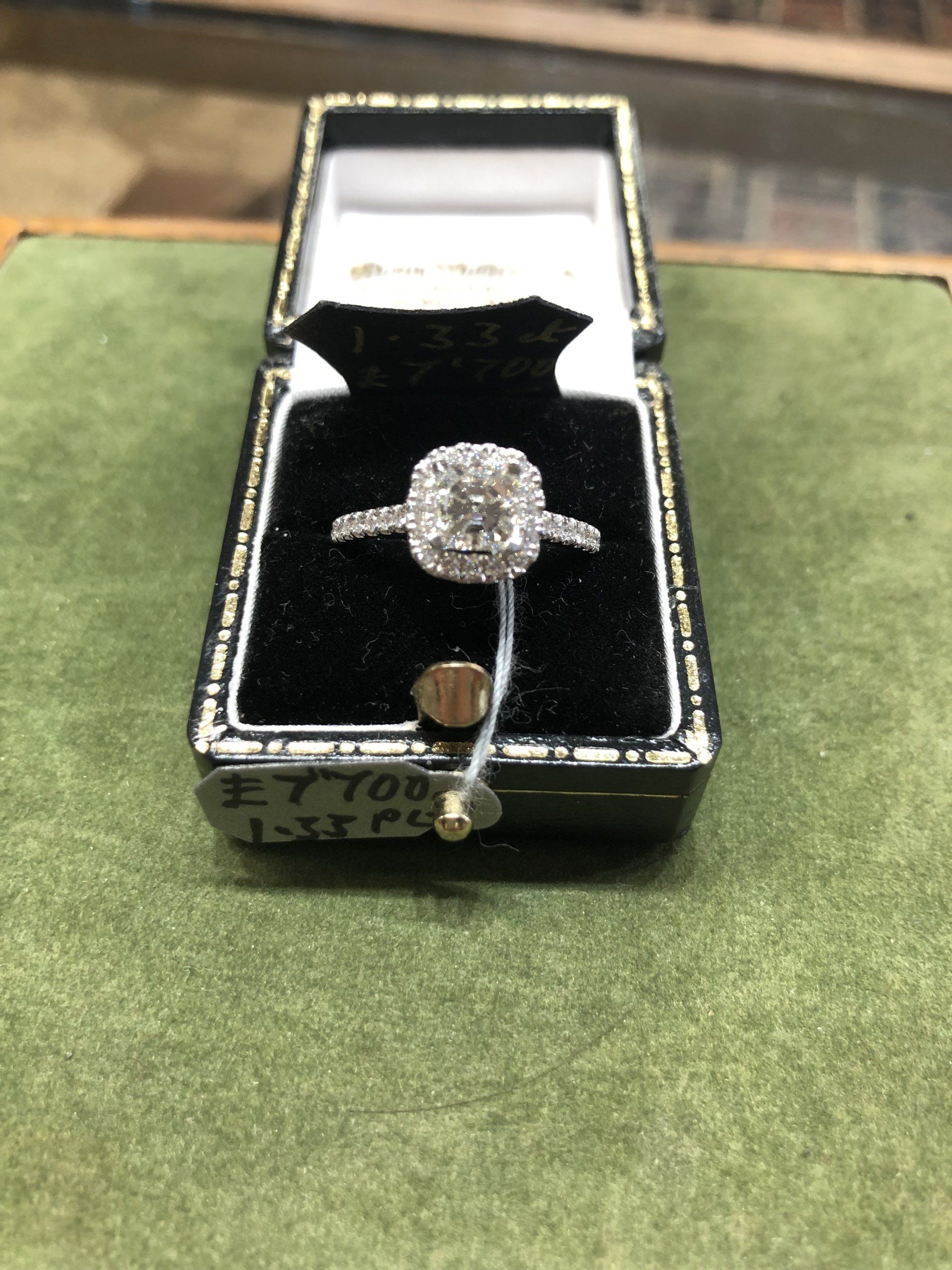 shiny ring