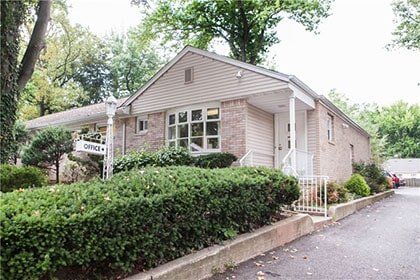 Hackensack NJ office Margaret Ravits, M