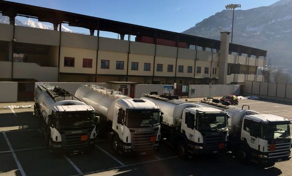 camion cisterna per trasporto di gasolio