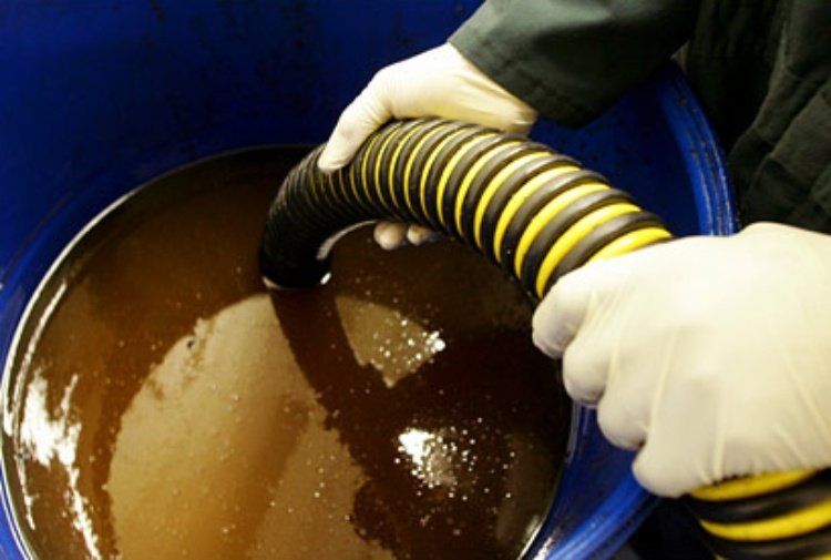 smaltimento olio
