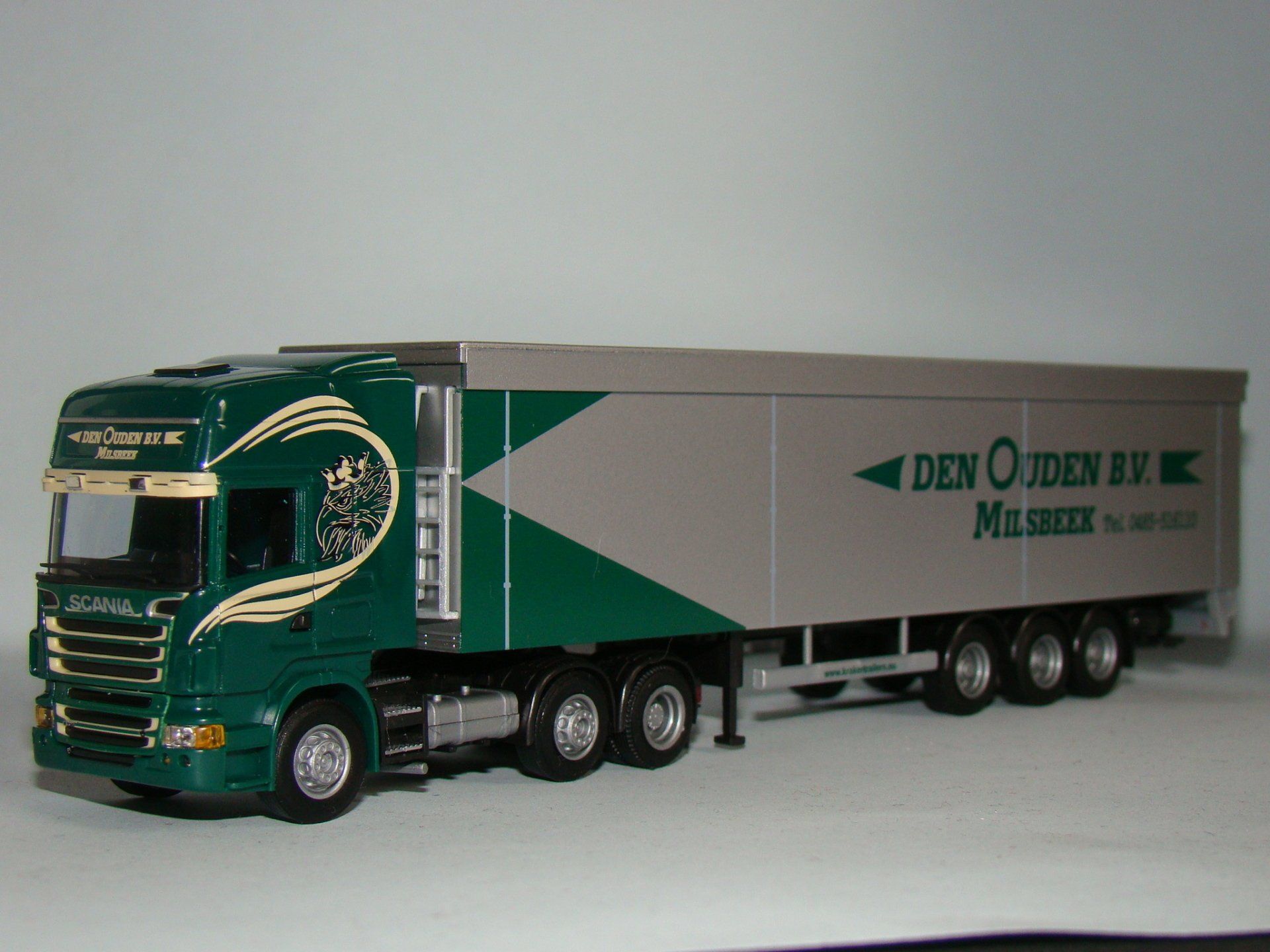 Den Ouden Milsbeek AMW/AWM 74861 Scania R-Serie