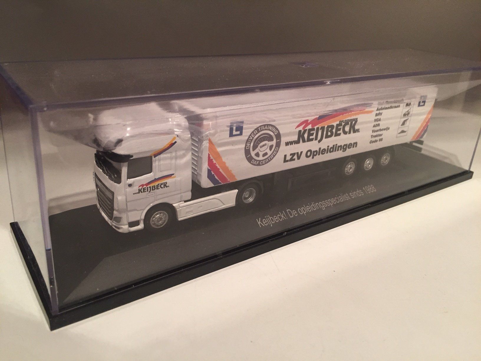 Keijbeck Rijopleidingen HollandOTO XF 105 SSC