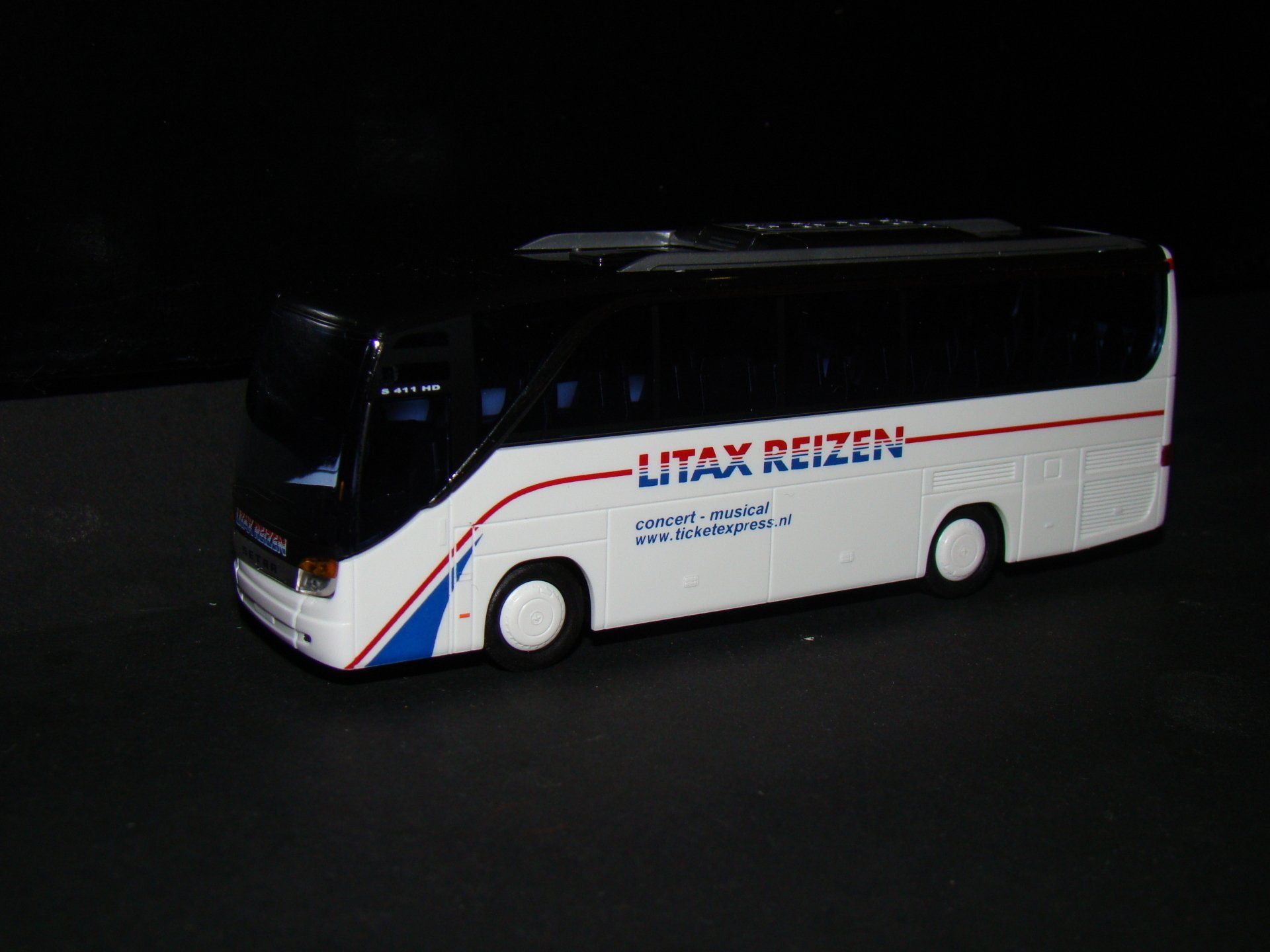 Litax Reizen AMW-AWM 7720 Setra 5411D