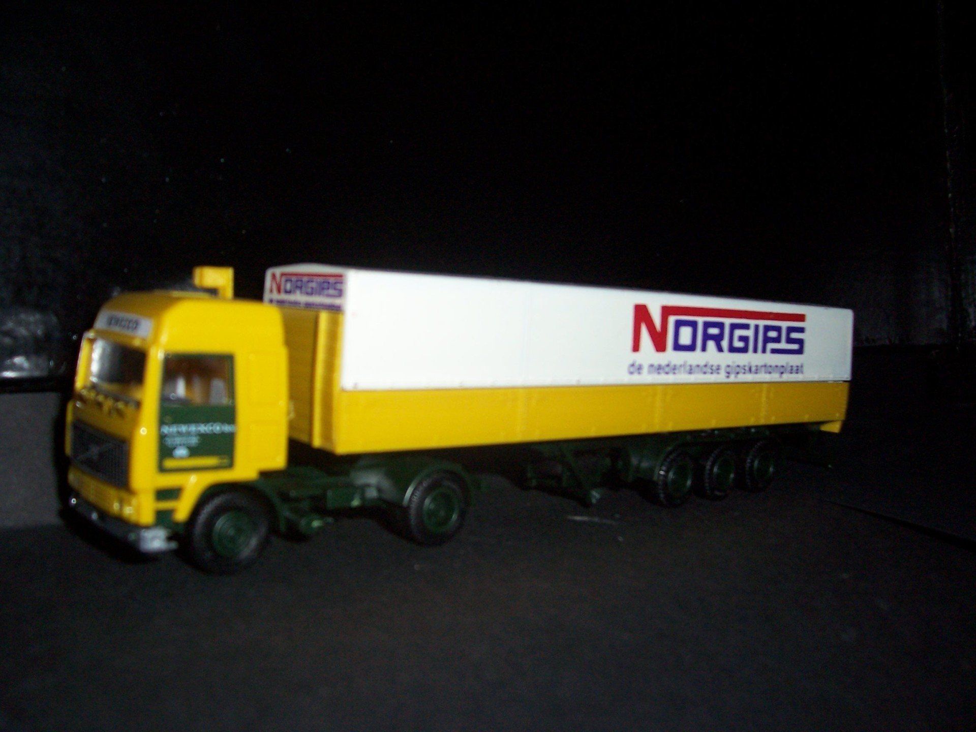 Newexco 