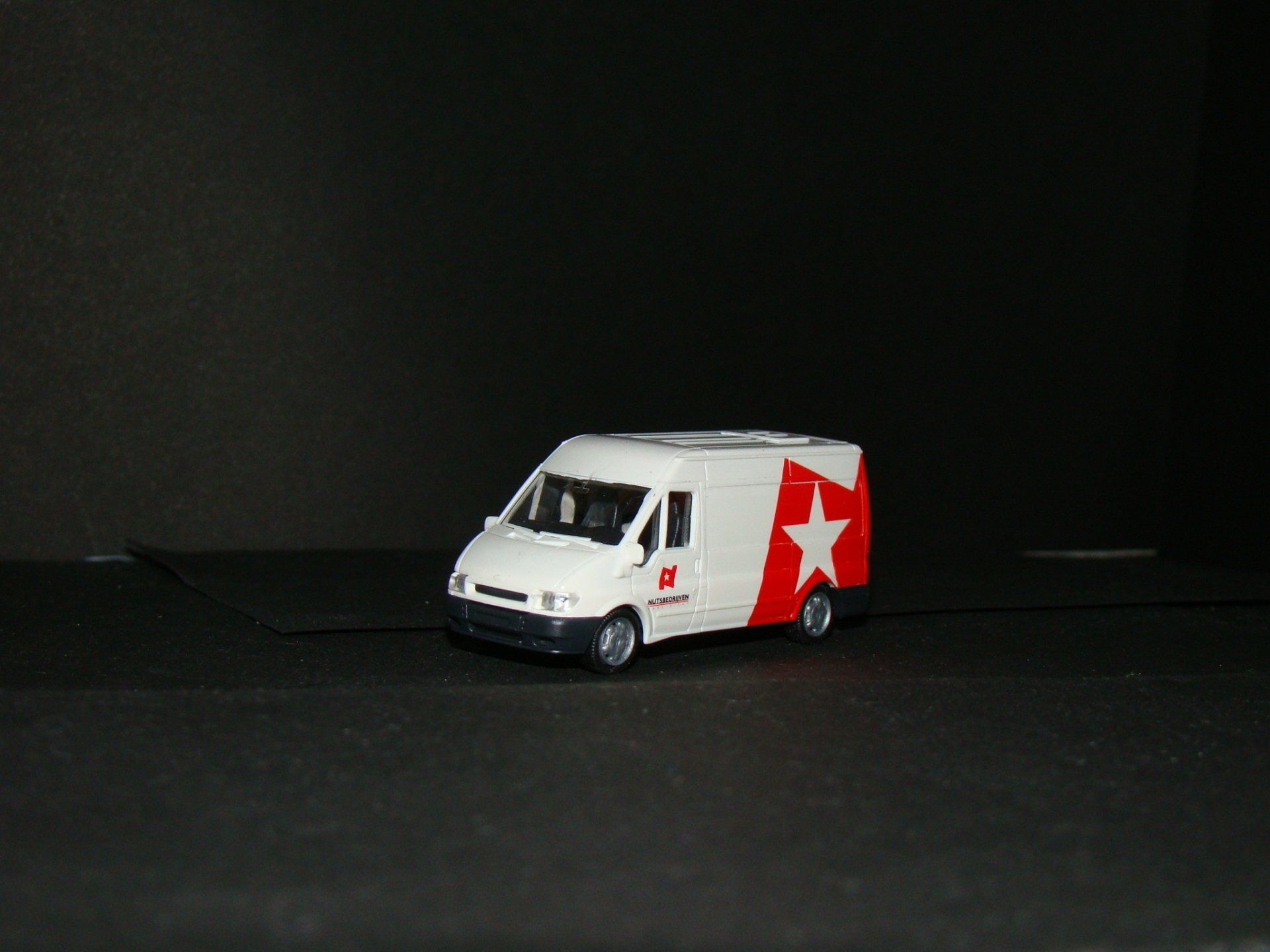 Nuts Bedrijven Maastricht Rietze 31053 Ford Transit