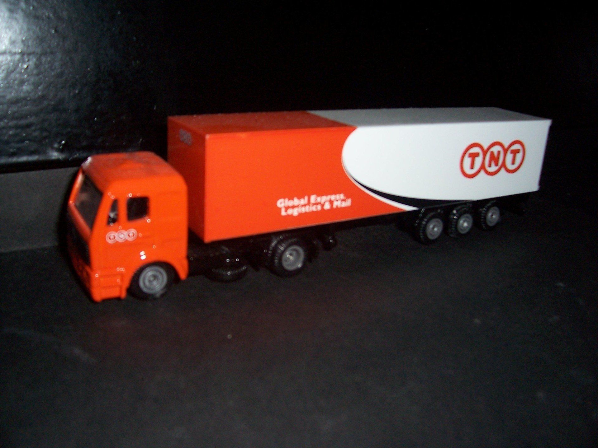 TNT EFSI MB