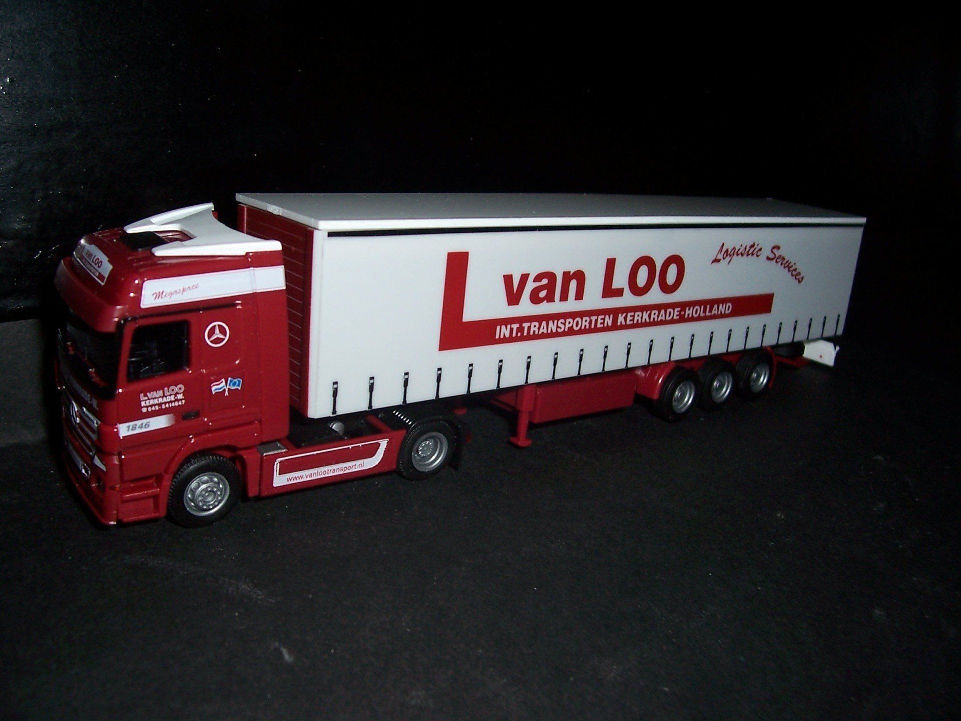 Van de Loo AMW-AWM 53079 Mercedes Benz Actros