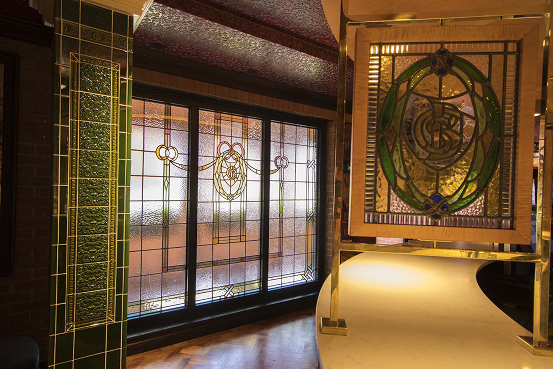 Harp Bar stained glasses design