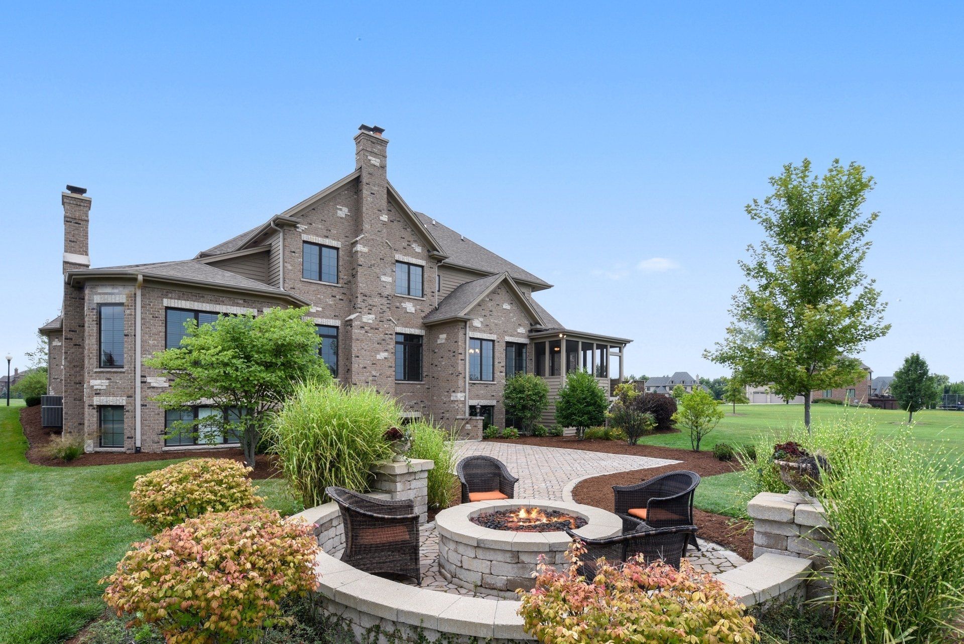 custom home builder