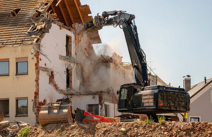 Demolition of Residential House — Indianapolis, IN — W R Beach, Inc. Demolition of Residential House — Indianapolis, IN — W R Beach, Inc.