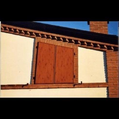 Finestra in legno chiusa