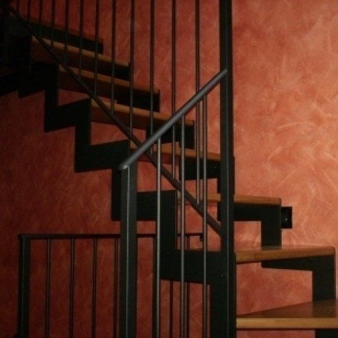Rampa di scale con ringhiera