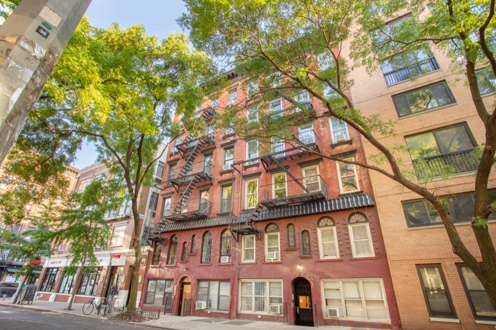 8 Jones Street