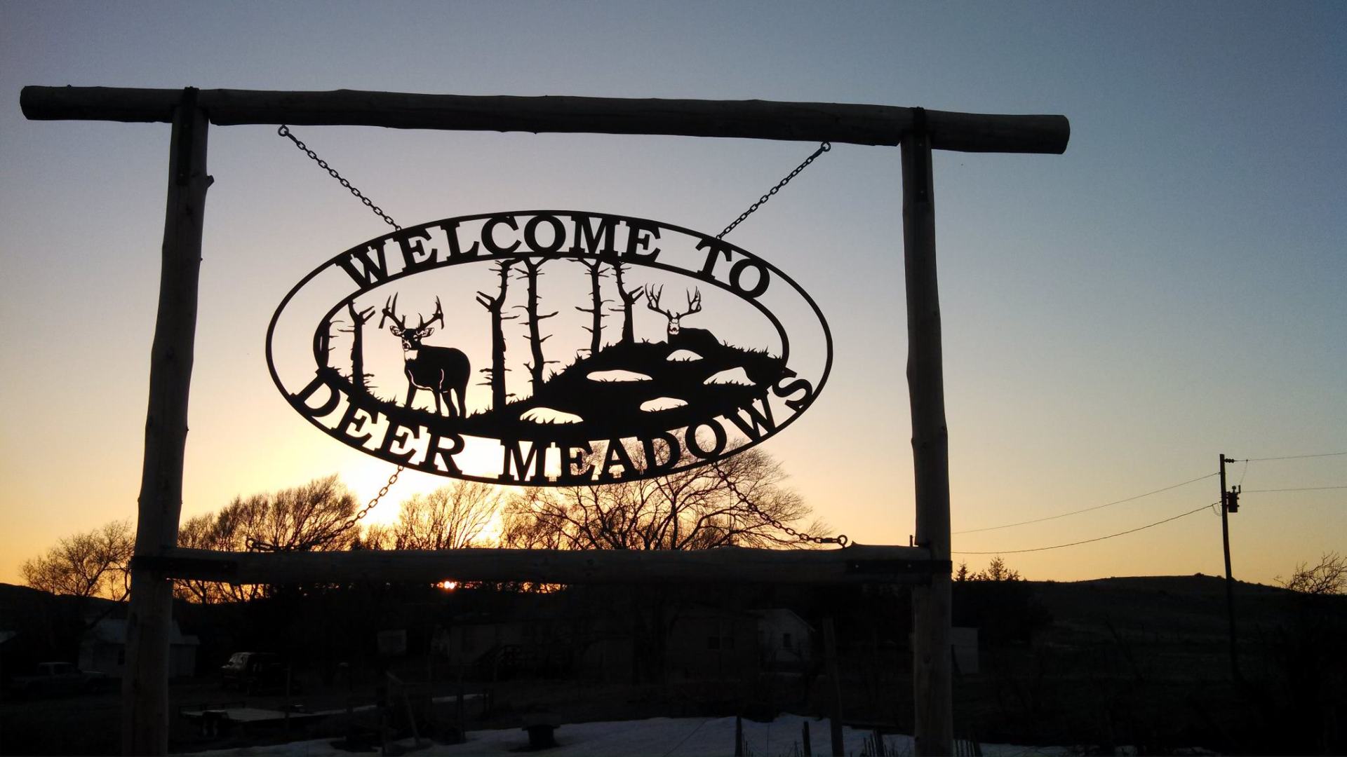 Deer Meadows Sign