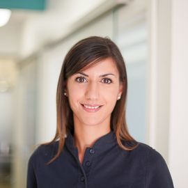 Mona Arnemann - Kundenbetreuung