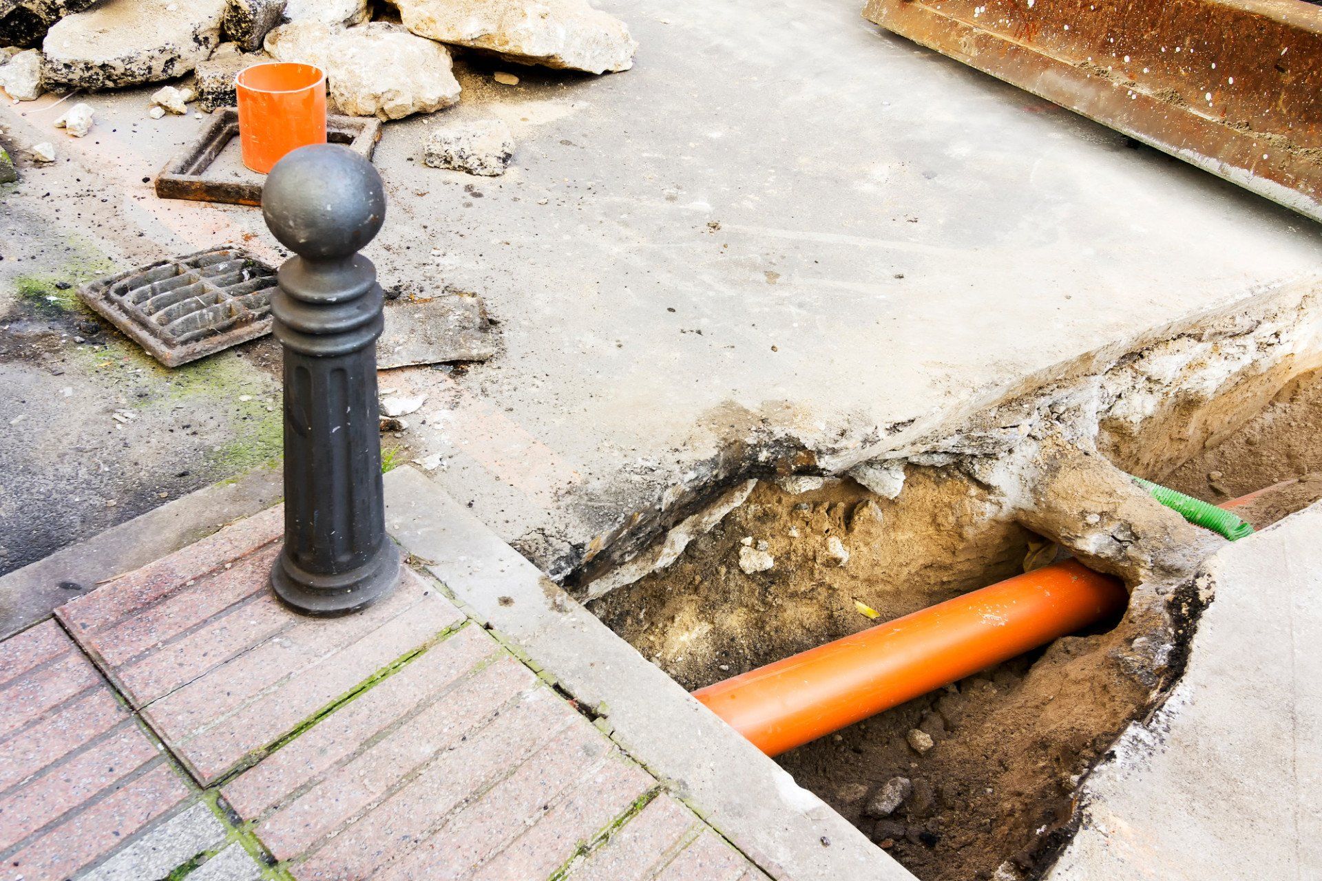 DRAINAGE