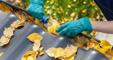 gutter pipe removal