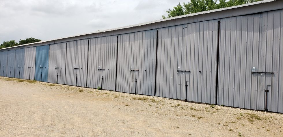 long line of shelter units provided by Lake Road Boat Storage