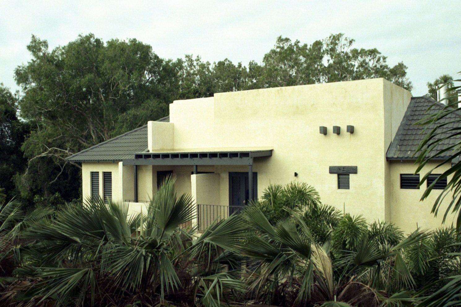 The Reef Club Apartments