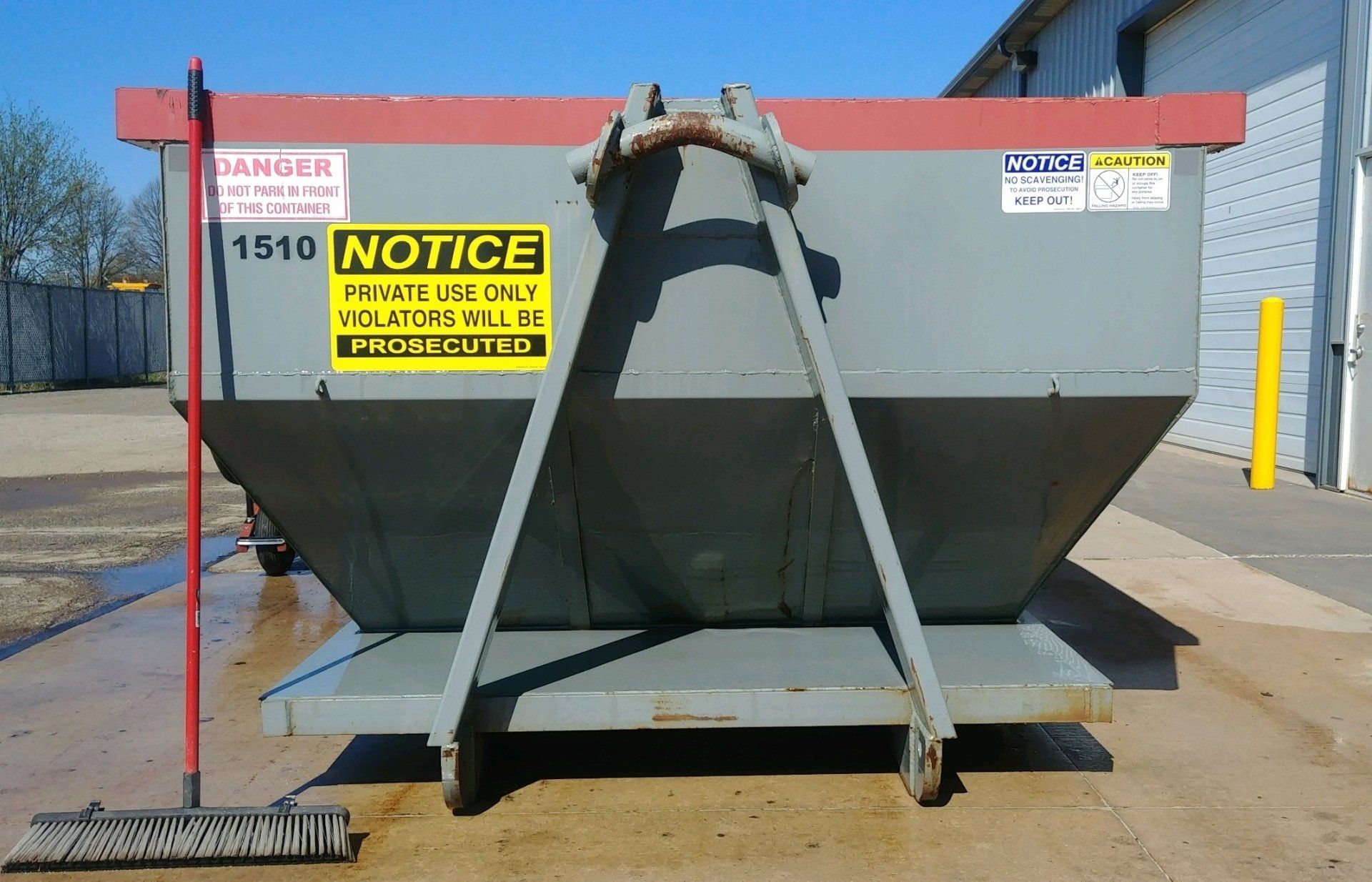 15 Yard Dumpster Back