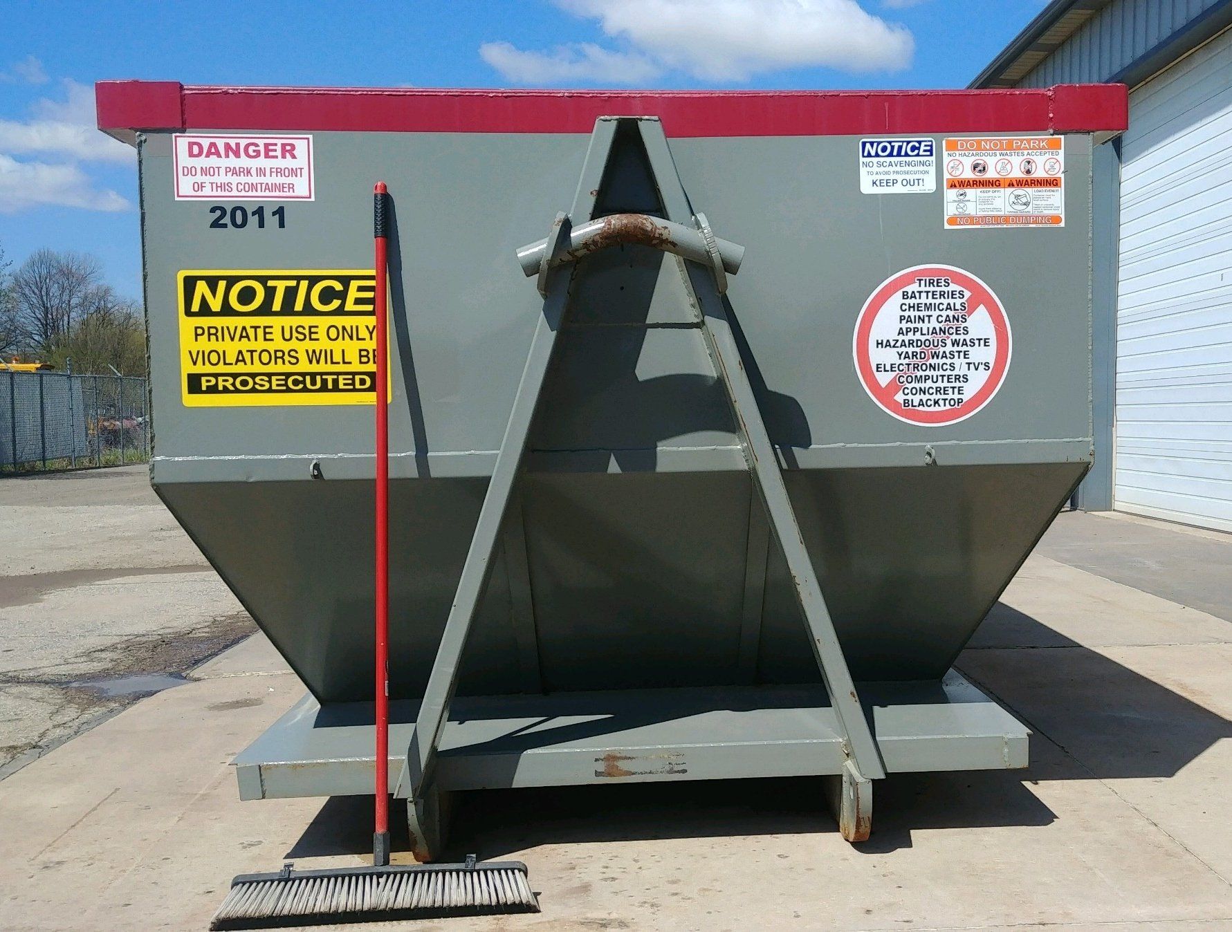 15 Yard Dumpster Back