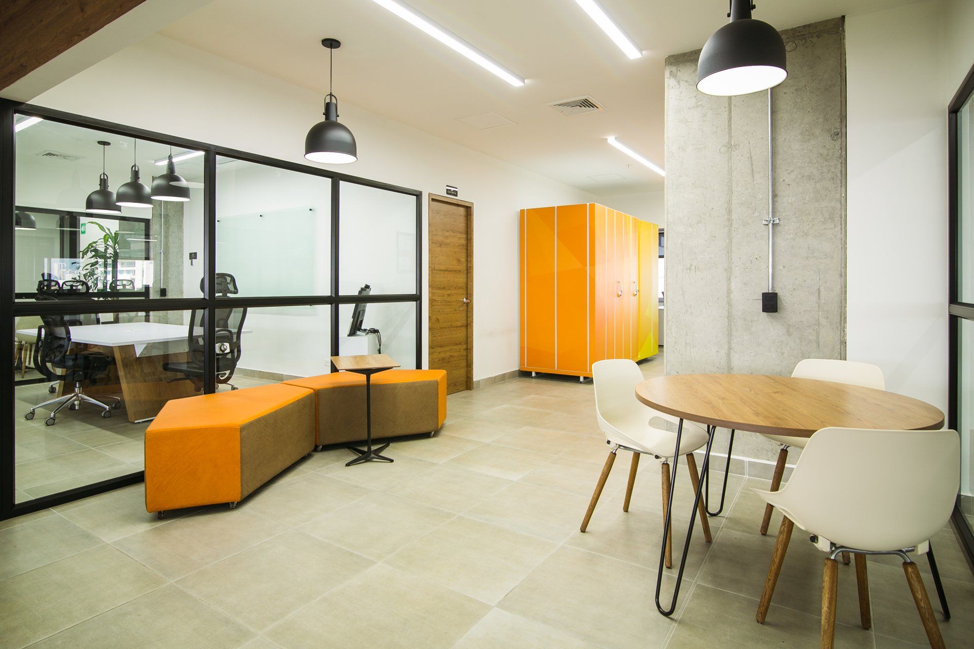 diseno de interiores para centros corporativos