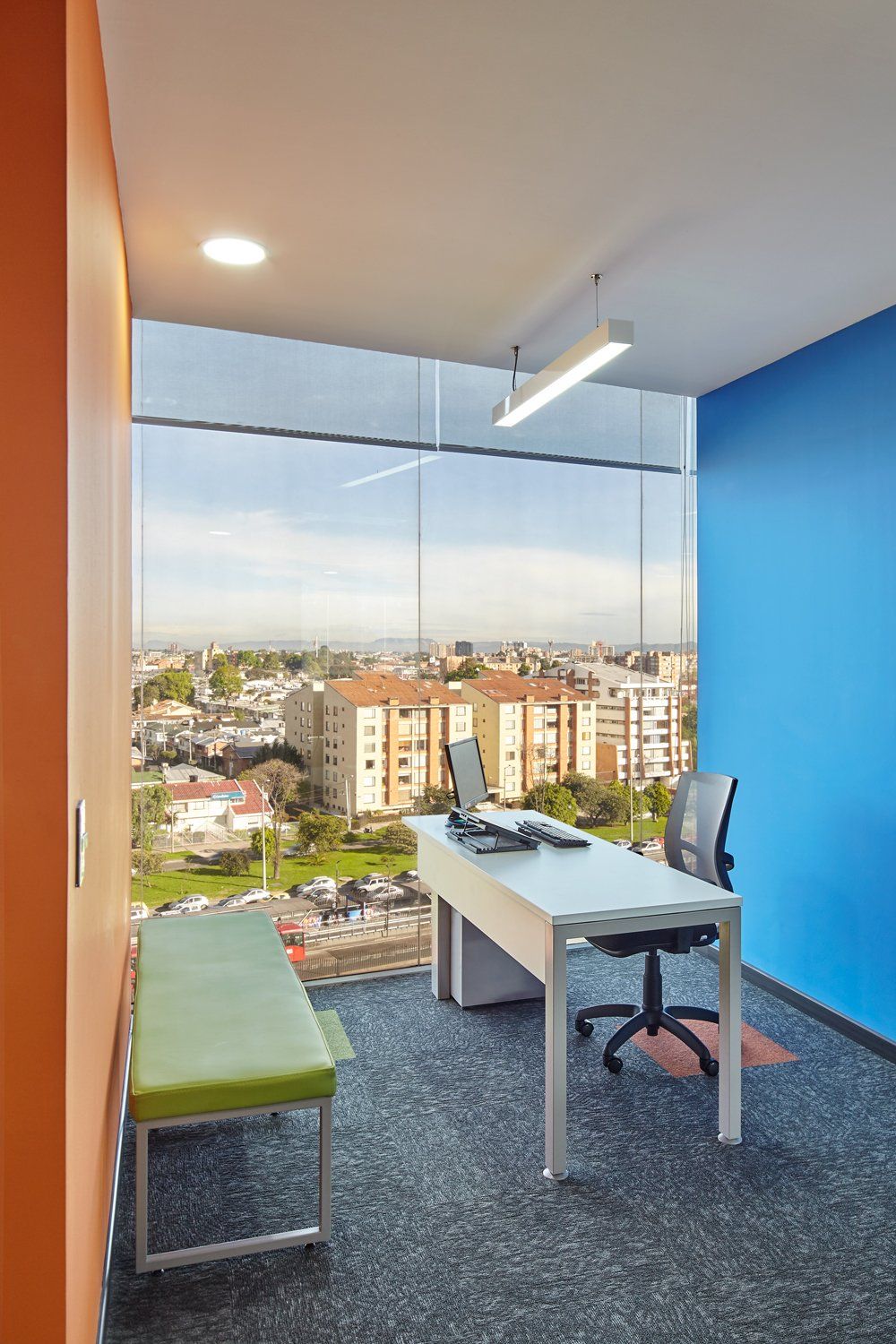 proyecto de arquitectura en edificio empresarial