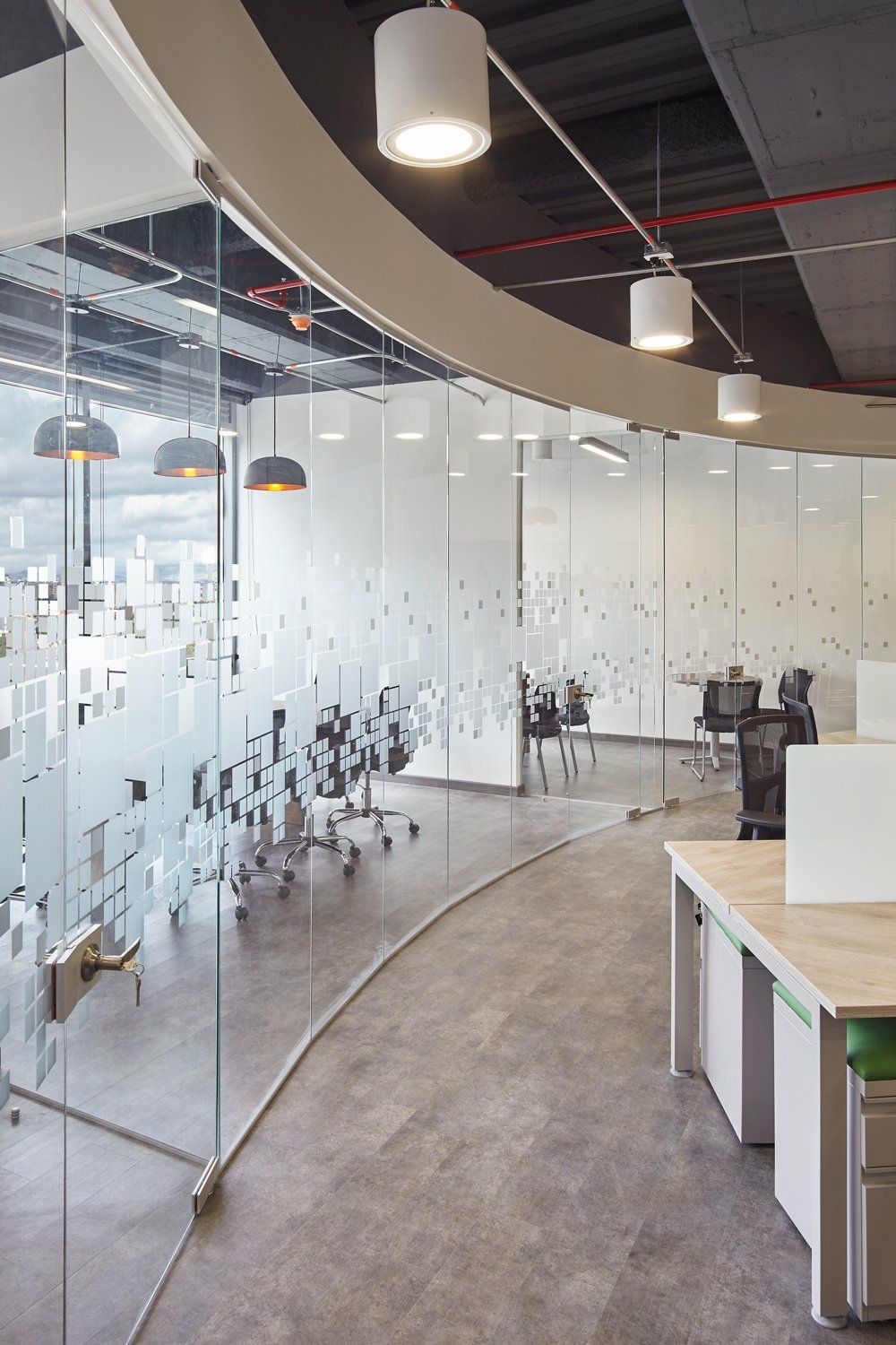 obra civil en edificacion empresarial