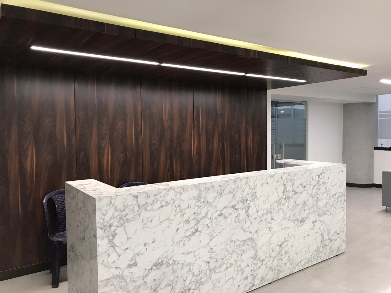 proyecto de arquitectura en espacio empresarial