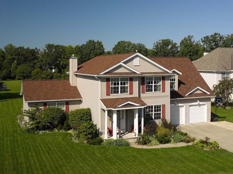 Residential Roof, CertainTeed Landmark Architectural Shingle in Burnt Sienna with Almond Siding, Asphalt Shingle, Roofing Contractor, New Roof