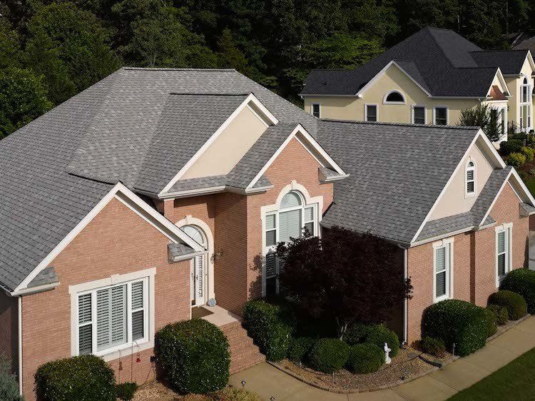 Asphalt Architectural Shingle Residential Roof, Landmark in Cobblestone Gray in Smithfield