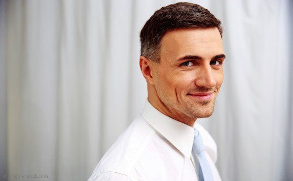 Veneers sind zahnschonender als Zahnkronen