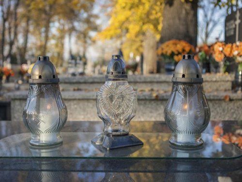 lumini da cimitero
