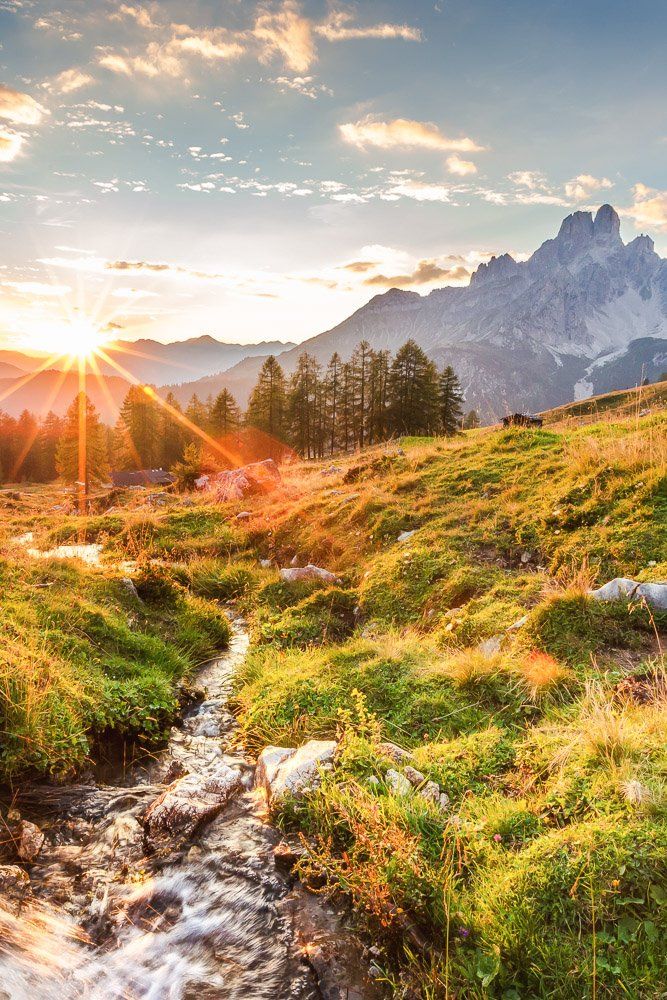 Bischofsmütze und Dachsteinmassiv im Salzburger Land – Bergfotografie von Coen Weesjes