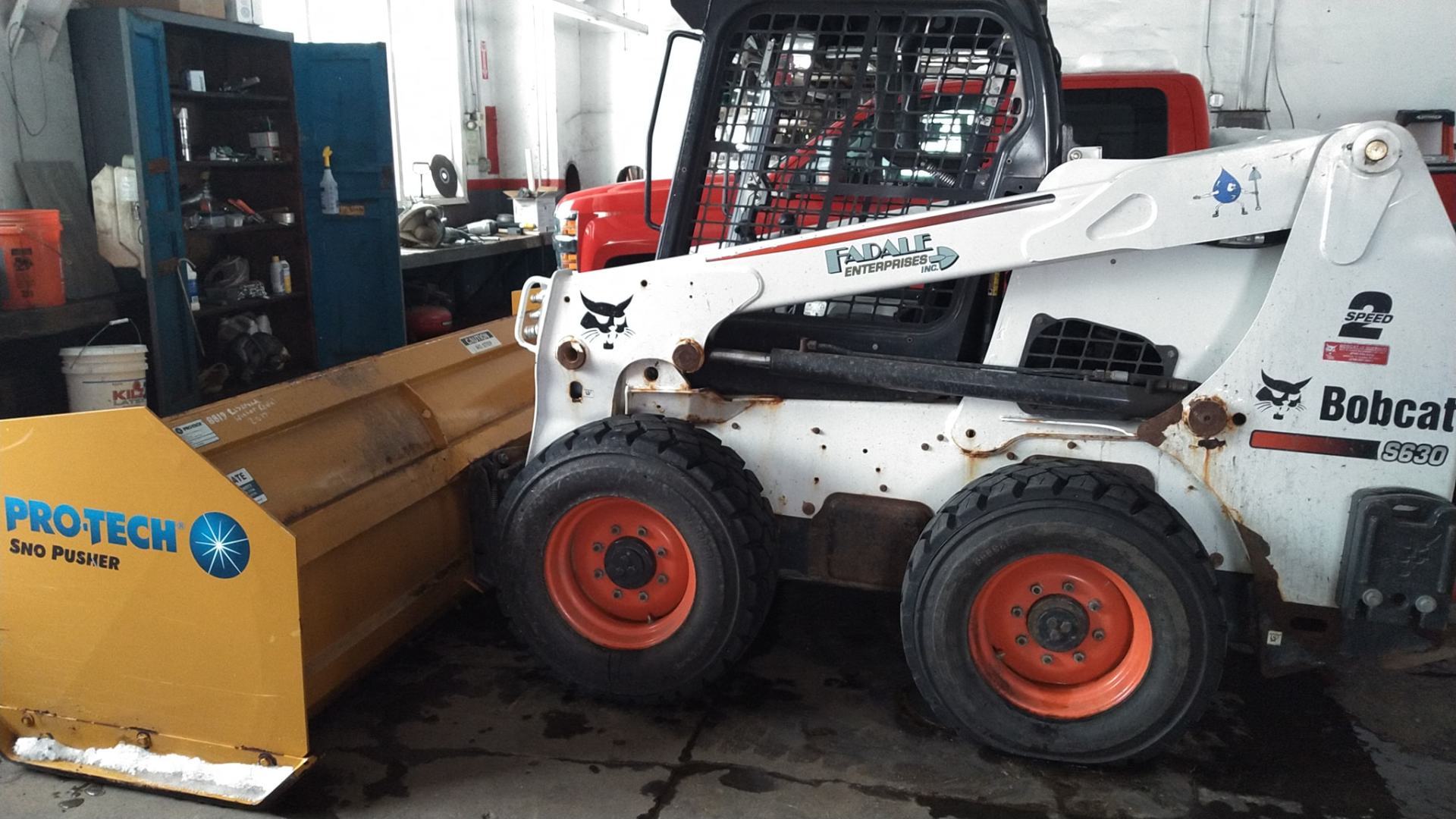 Forklift 1