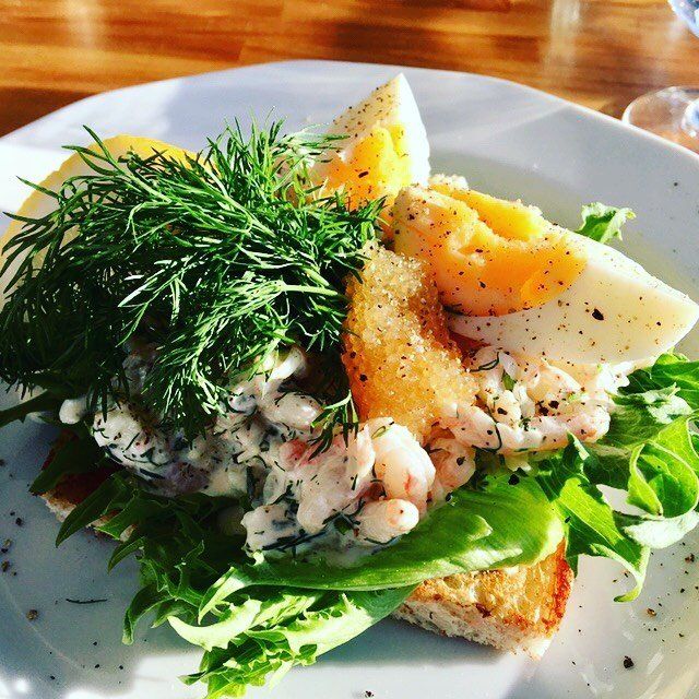 Toast Skagen