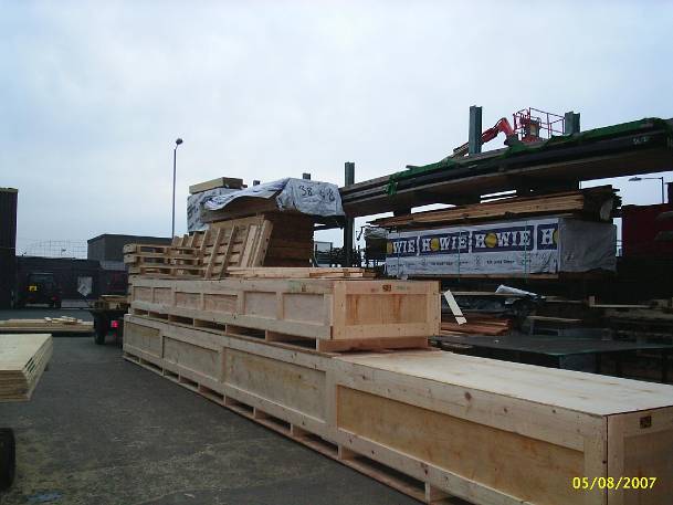 shipping courier packaging
