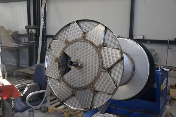 Metal wheel