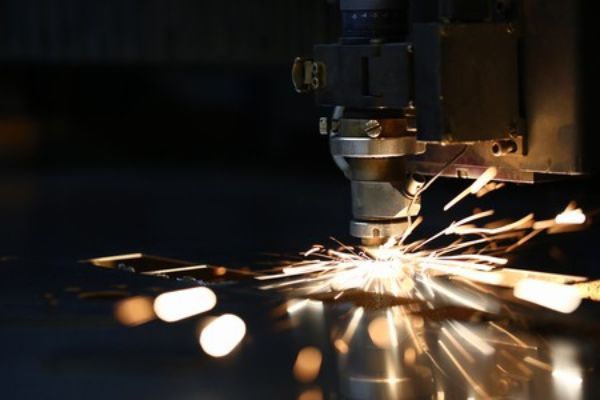 macchine per taglio laser di tubi a Pavia di Udine