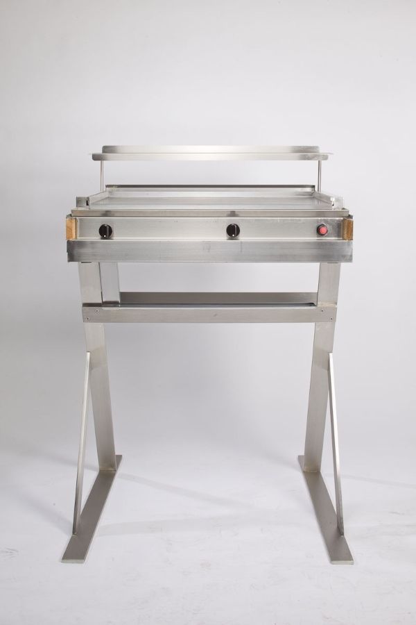 Metal table