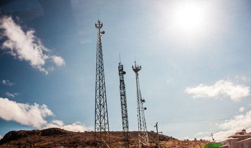 torri antenne satellitari di radiodiffusione