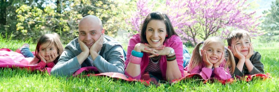 Happy family thanks to our psychology clinician in Melbourne