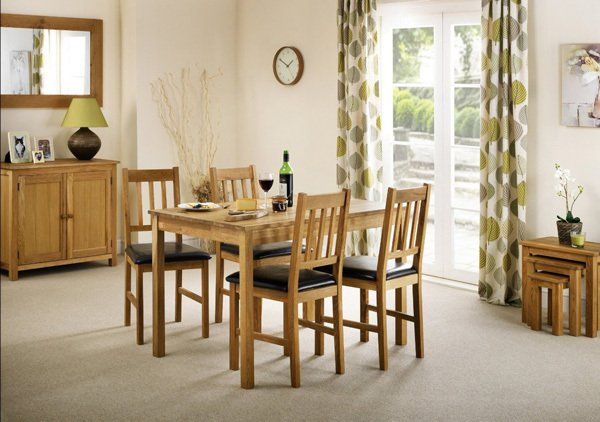 Living room furniture in Taylor’s Furniture Stores