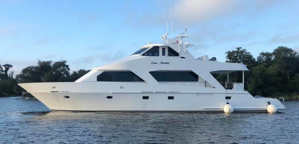 Photo of the Come Monday luxury yacht.