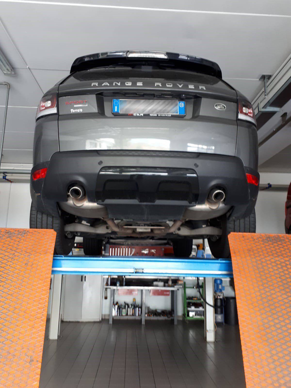 intervento meccanico su land rover