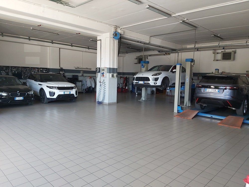 ponte manutenzione porsche