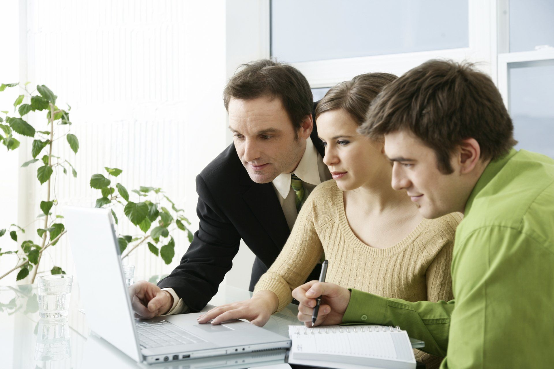 iStock_000002756763_Large