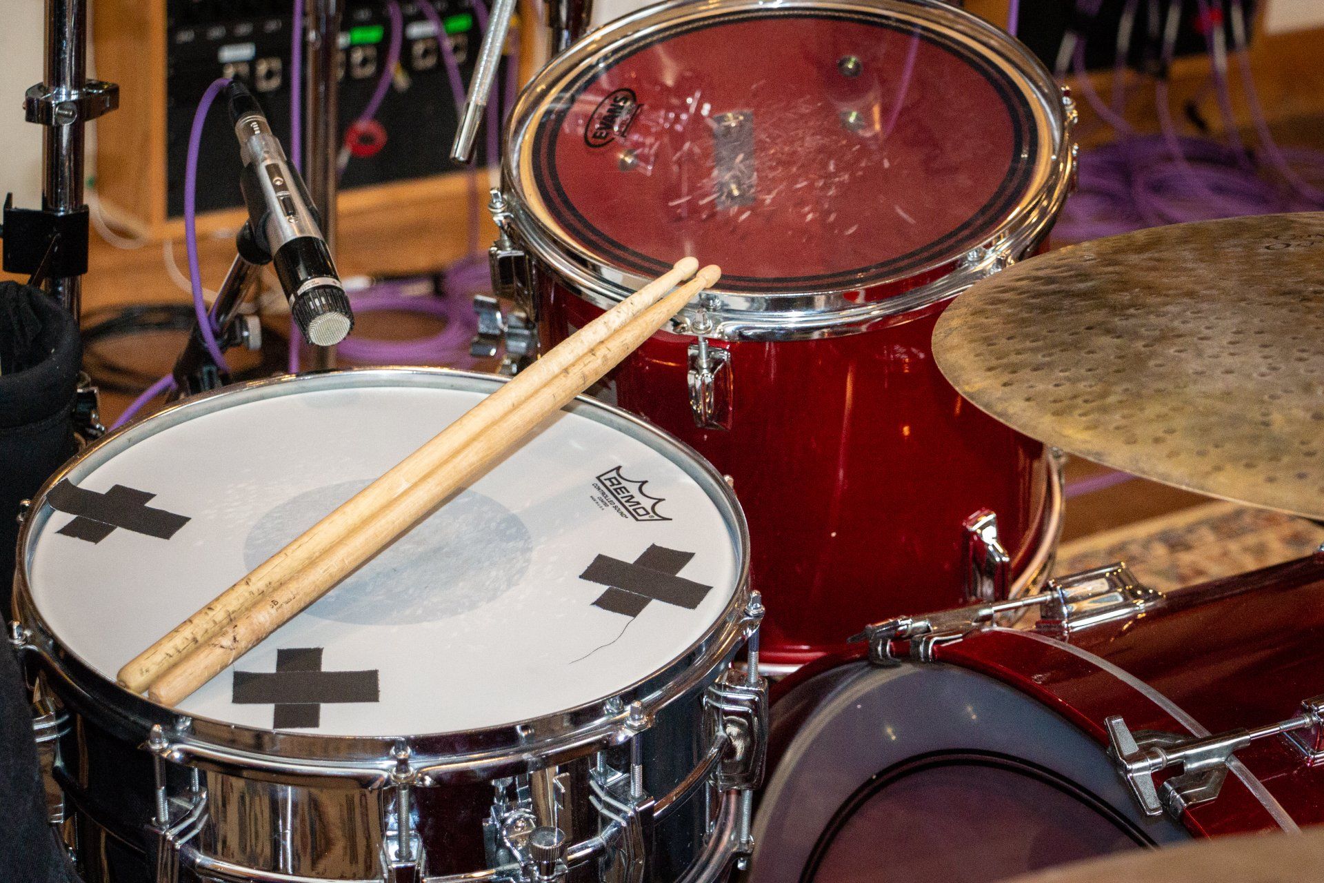 ethan_kotel_audio_colorado_recording_drums_mixing_snare.png